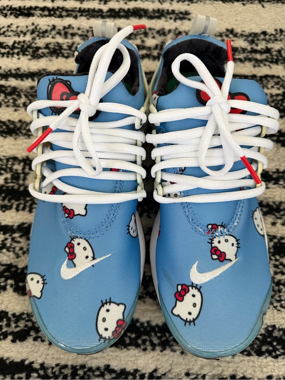 Nike Blue Hello Kitty Graphic Sneakers with White Laces